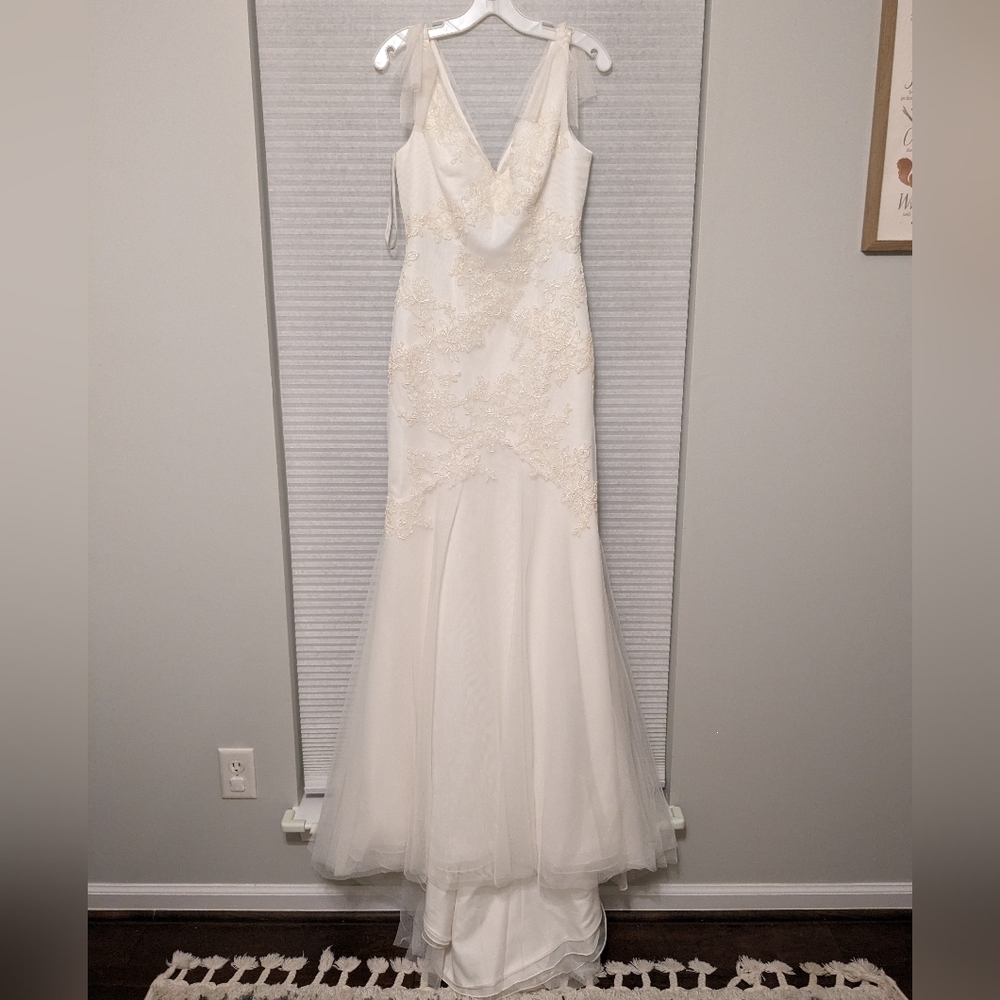 Ivory Wedding Dress